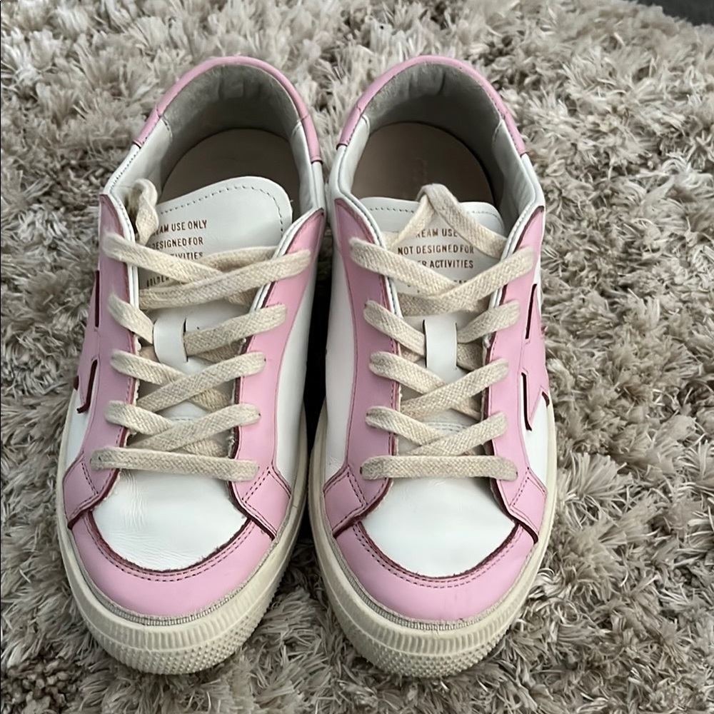 Golden Goose